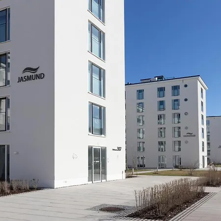 Safari Lodge Prora - Mit Sauna Und Direktem Strandzugang Binz Exterior photo